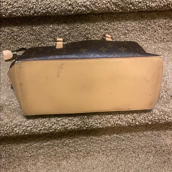 Elegant Brown Tote Bag - Picture 5 of 5